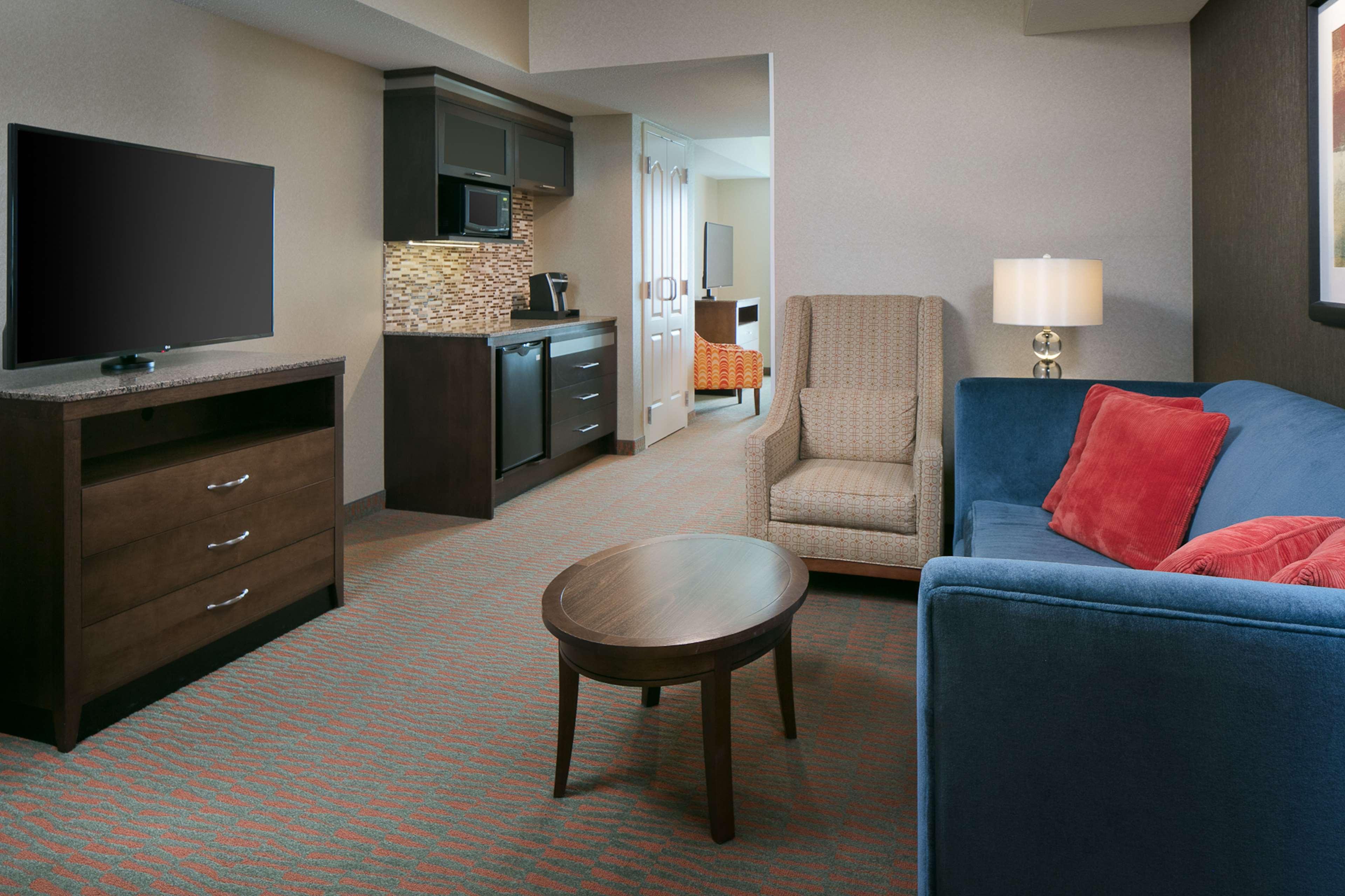 Hilton Garden Inn Manhattan Kansas Exteriör bild