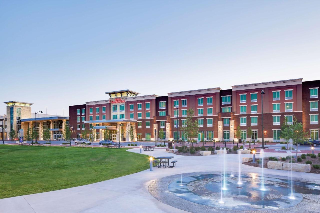Hilton Garden Inn Manhattan Kansas Exteriör bild