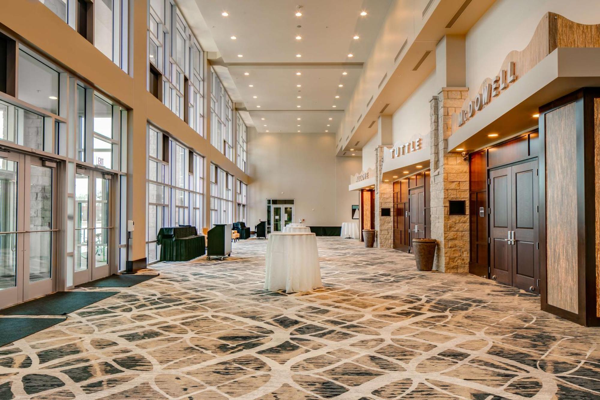 Hilton Garden Inn Manhattan Kansas Exteriör bild
